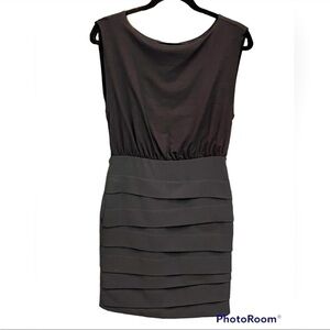 ALICE + OLIVIA Delphine Dolman Dress
Black 
Size XS